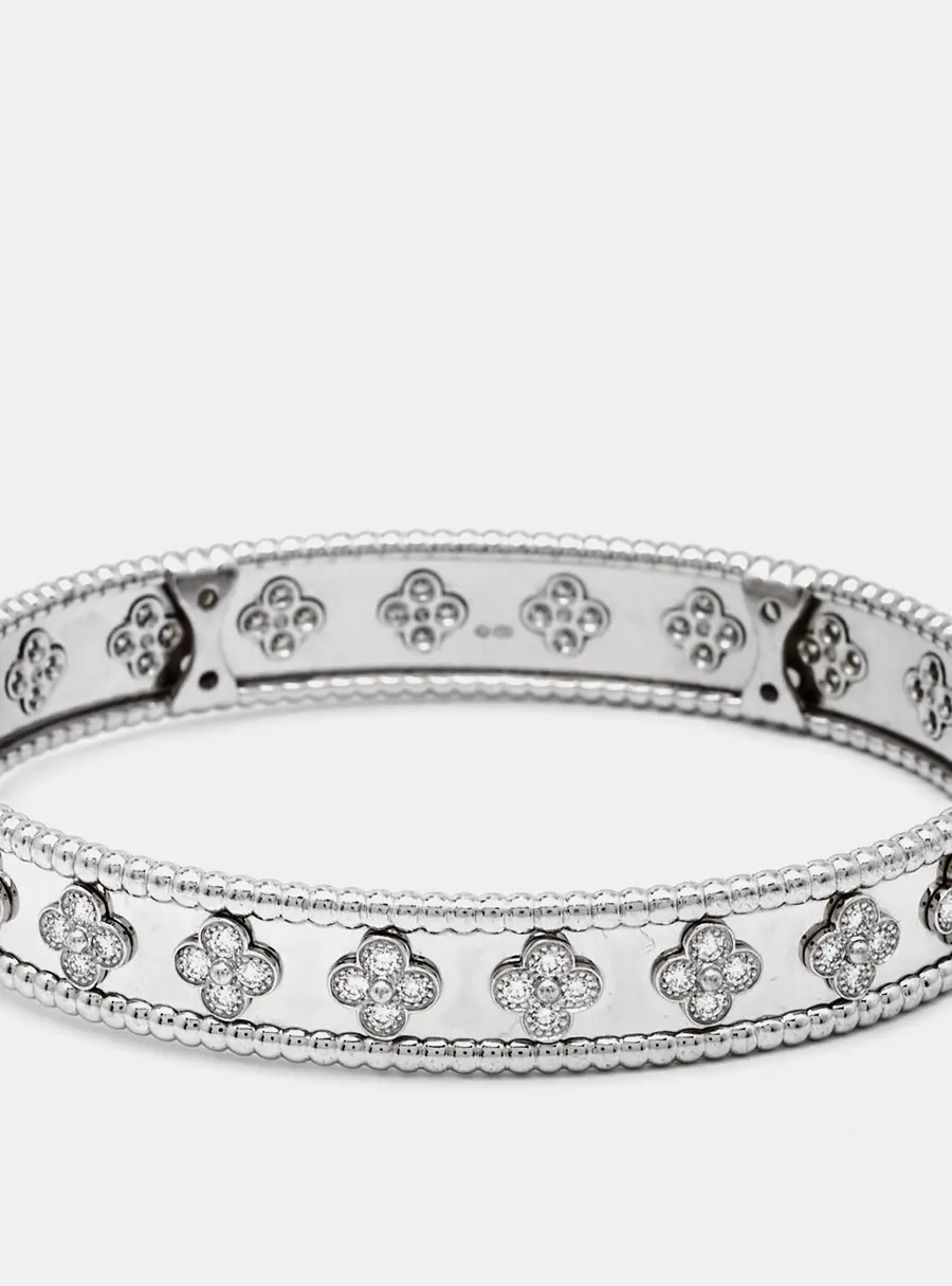 Van Cleef & Arpels Perl&eacute;e Clover Diamonds 18k White Gold Bracelet L