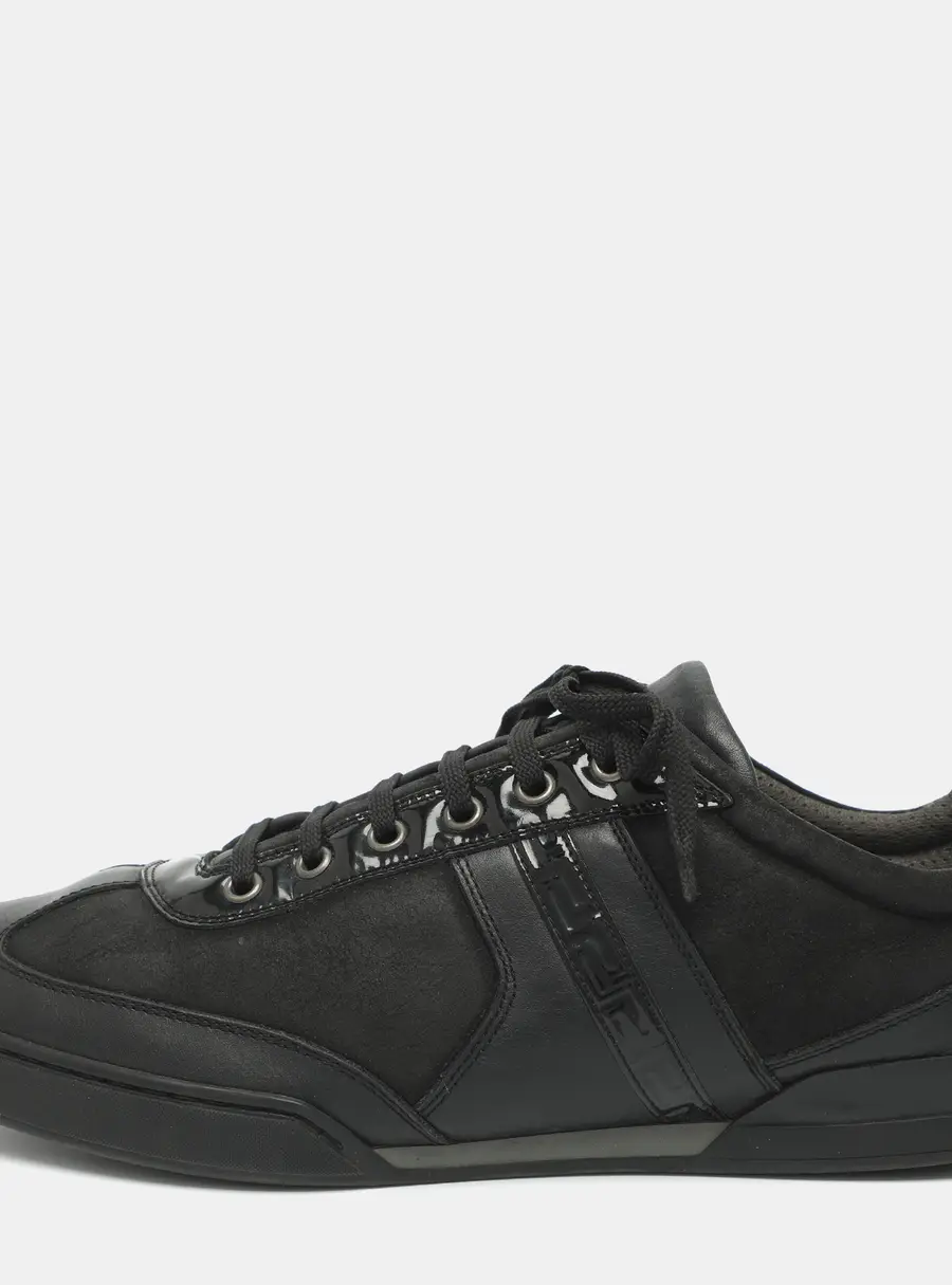Versace Size 42 Black Leather Low Top Sneakers