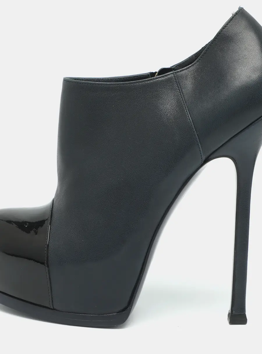 Yves Saint Laurent Tribute Size 38 Navy Blue Leather Booties