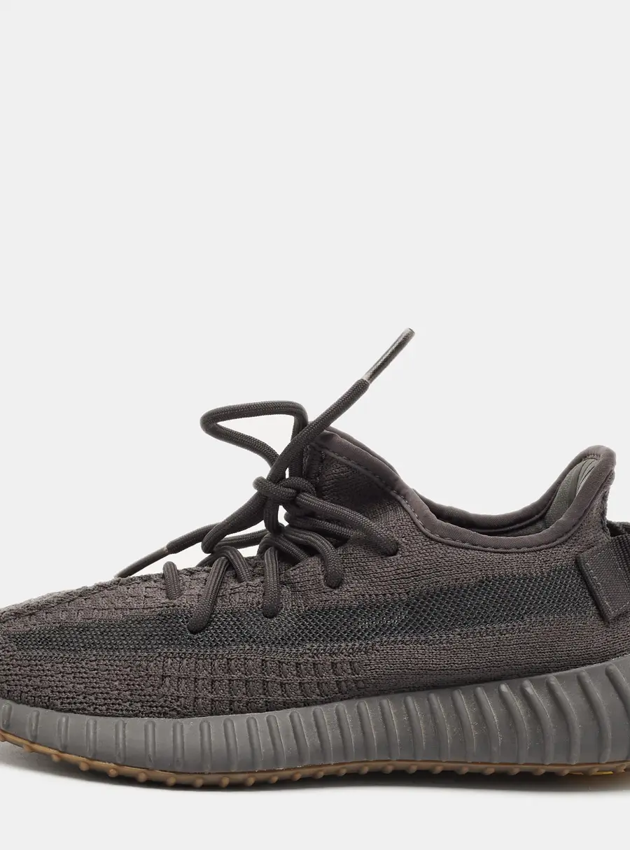 Yeezy x Adidas Boost 350 V2 Size 37.5 Dark Grey Knit Fabric Low Top Sneakers