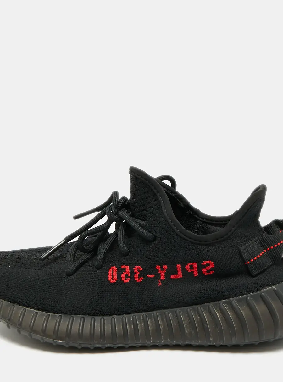 Yeezy x Adidas Boost 350 V2 Bred Size 39.5 Black Knit Fabric Low Top Sneakers