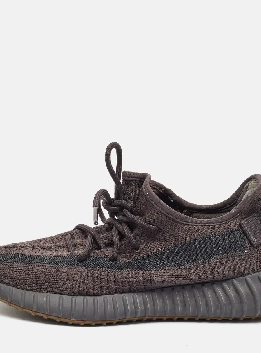 Yeezy x Adidas Boost 350 V2 Cinder Size 40.5 Dark Grey Knit Fabric Low Top Sneakers