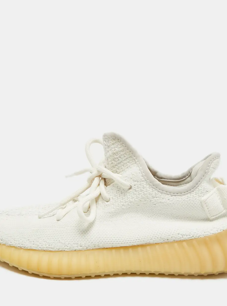 Yeezy x Adidas Boost 350 V2 Size 38 White Knit Fabric Low Top Sneakers